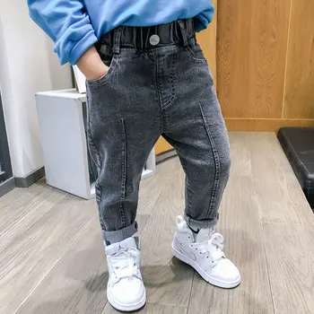 2-7T Kot Erkek Yürümeye Başlayan Çocuk Bebek Giysileri Bahar Gevşek Kot Pantolon Sevimli Tatlı Moda Beyefendi Pantolon Kıyafet Streetwear