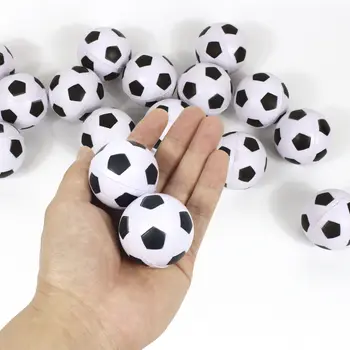 Komik Oyuncak Topları 4CM Futbol Kabarık Topları Atlama Katı Elastik kauçuk toplar Çocuk Boys Mutlu Futbol Tema Doğum Günü Partisi Dekorları