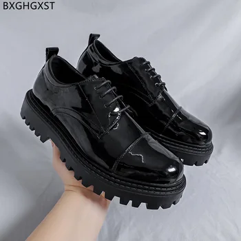 Siyah Rahat erkek resmi ayakkabı Erkekler Oxford Patent deri ayakkabı Erkekler için Ofis 2022 Tasarımcı Erkek Elbise Ayakkabı Chaussure Homme Zapatos