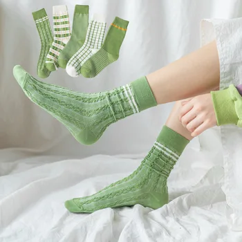 Sonbahar ve Kış Eğlence Bileşik Renk Jakarlı Nötr erkek ve kadın Yüksek Çorap Ter emici Deodorant Pamuk Çorap