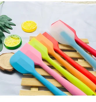 Altı renkli mutfak silikon spatula pişirme hamur, tıraş kremi, isıya dayanıklı mutfak eşyaları, pişirme kek fırçası araçlar